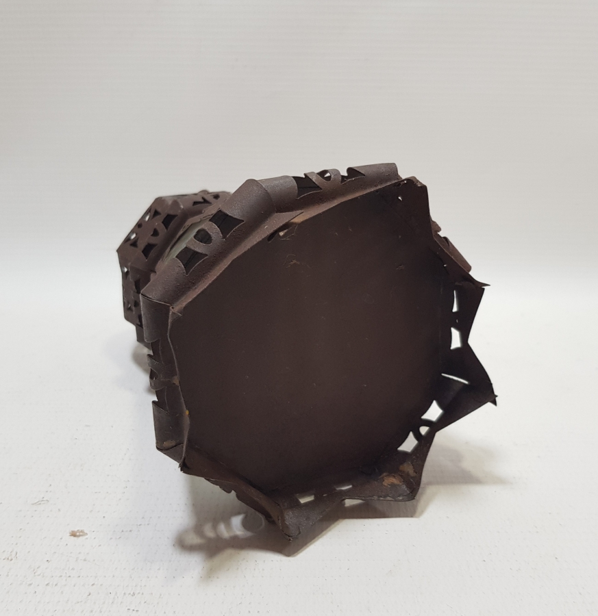 OSMANLI DÖNEMİ TESTERE İŞÇİLİKLİ NADİR FORMDA KONAK TİPİ EL MUMLUĞU