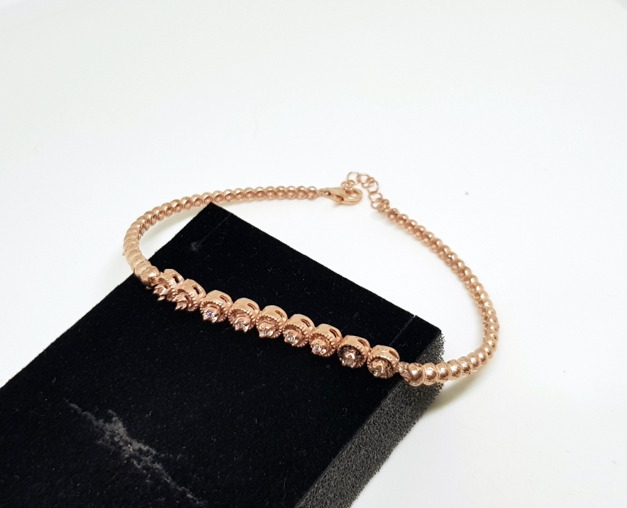 ELMAS TAŞLI BİLEKLİK