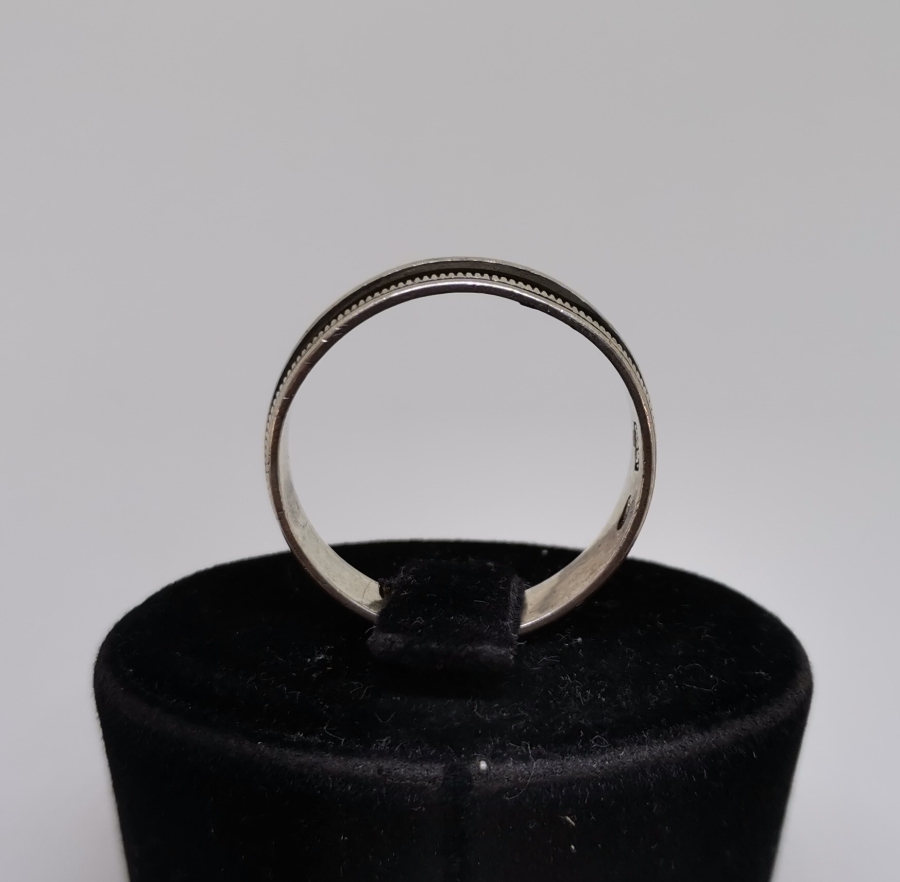 KABARTMA İŞÇİLİKLİ GÜMÜŞ ALYANS YÜZÜK