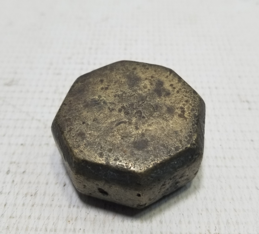 ÜZERİ DAMGALI NADİR TİPTE OSMANLI DÖNEMİ KÖŞELİ DİRHEM