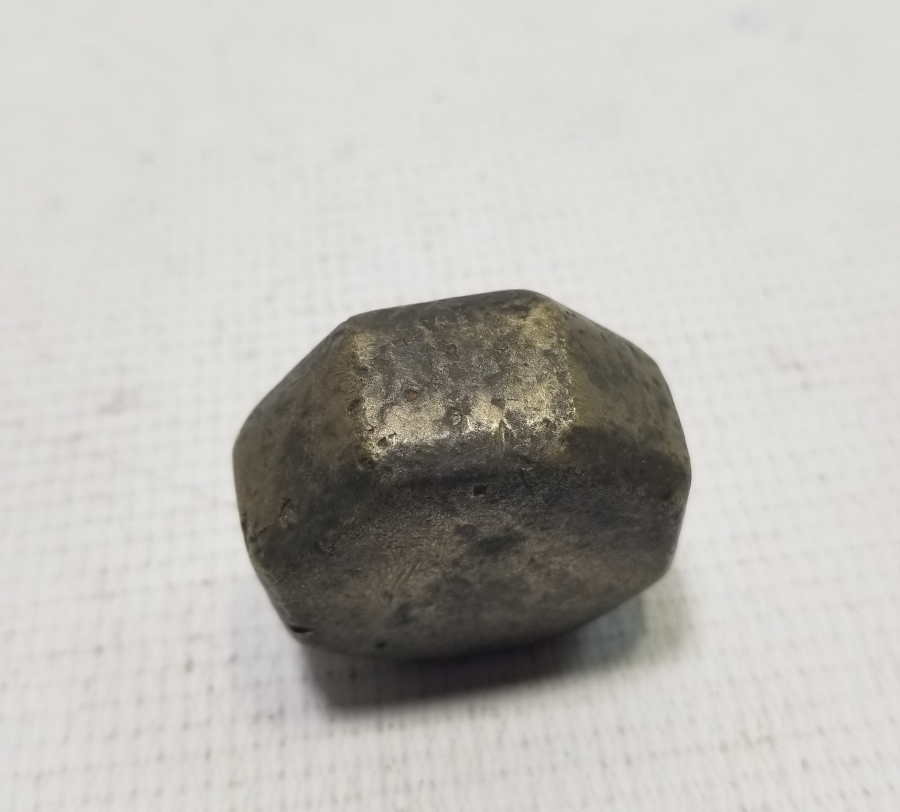 ÜZERİ DAMGALI NADİR TİPTE OSMANLI DÖNEMİ KÖŞELİ DİRHEM