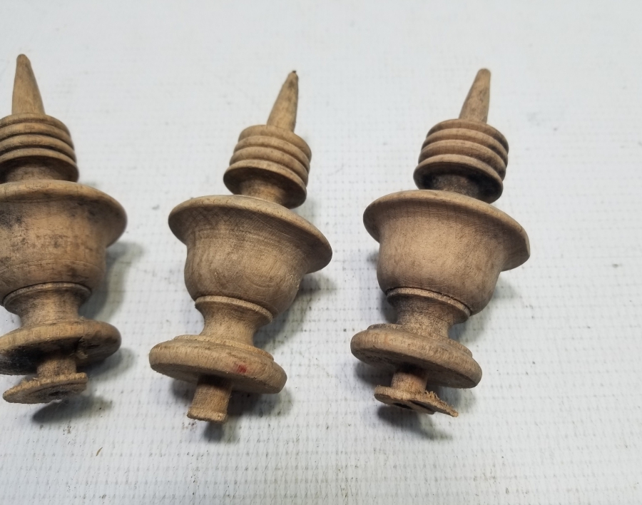 OSMANLI DÖNEMİ DUVAR SAATİ KASASI PARÇALARI