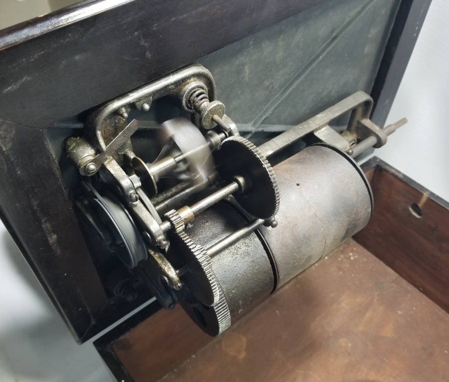 EDİSON MARKA ÇOK NADİR OSMANLI DÖNEMİ FONOGRAF GRAMAFONU