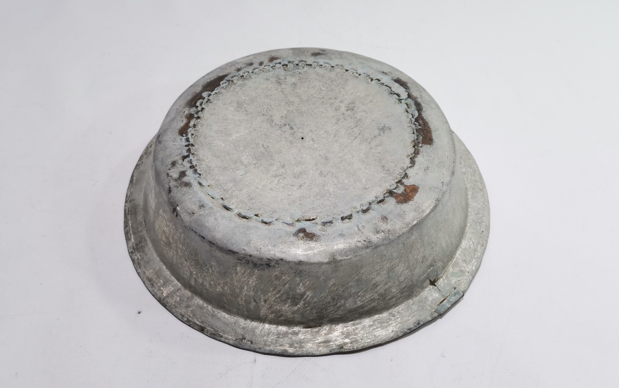 EVKAF KATİBİ HACI AHMED AĞA'YA AİT OSMANLI DÖNEMİ BAKIR TABAK