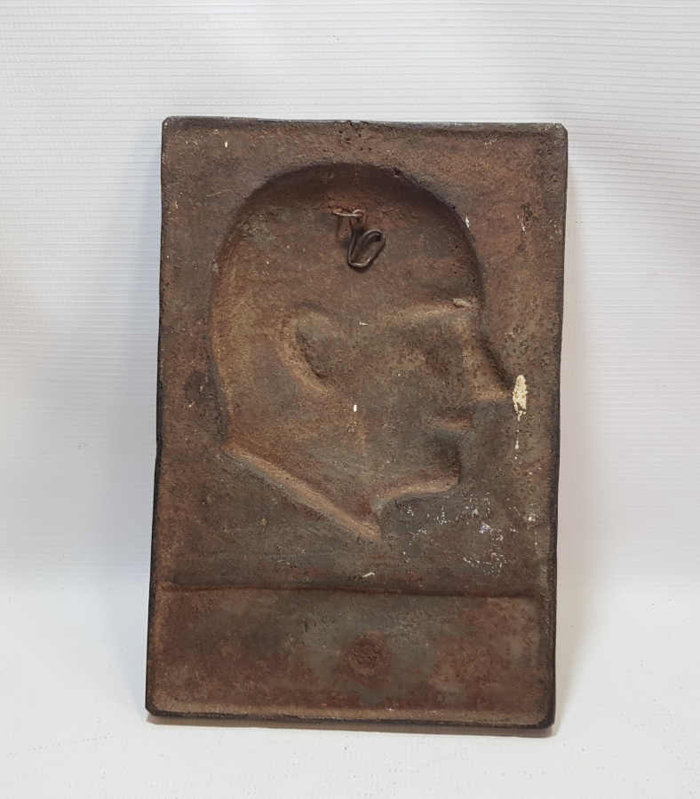 CUMHURİYET BAŞLARI KABARTMA İŞÇİLİKLİ METAL RÖLYEF ATATÜRK BÜSTÜ