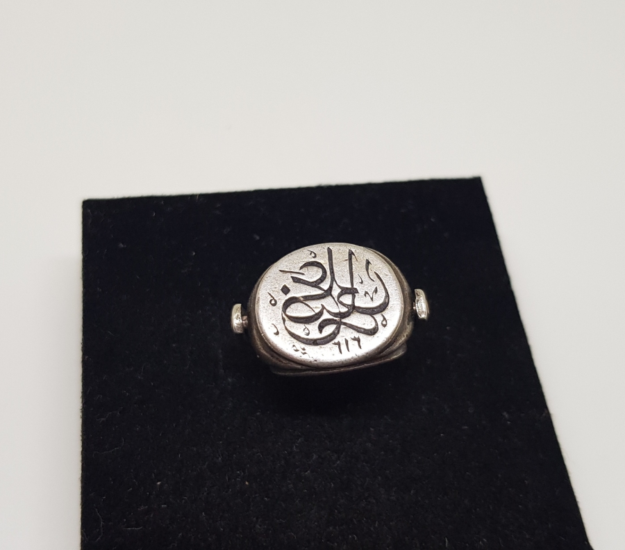 ÜÇ YÜZÜ YAZILI OSMANLI DÖNEMİ GÜMÜŞ DÖNERLİ MÜHÜR