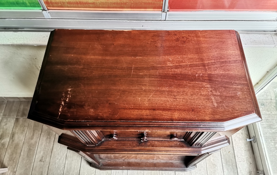 BÜYÜK BOY ÇOK NADİR KONAK İŞİ RADYO