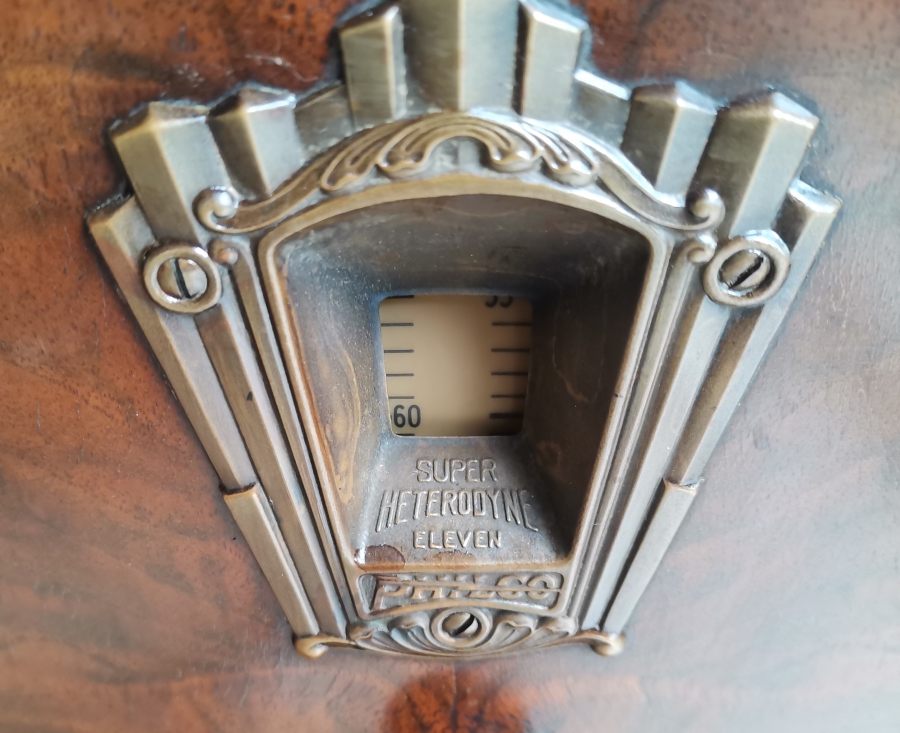 BÜYÜK BOY ÇOK NADİR KONAK İŞİ RADYO