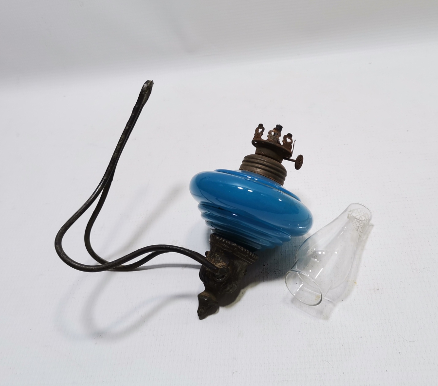 OSMANLI DÖNEMİ NADİR RENKTE OPAL DUVAR GAZ LAMBASI