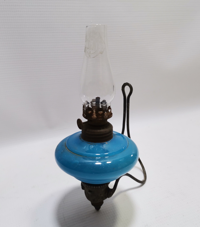 OSMANLI DÖNEMİ NADİR RENKTE OPAL DUVAR GAZ LAMBASI