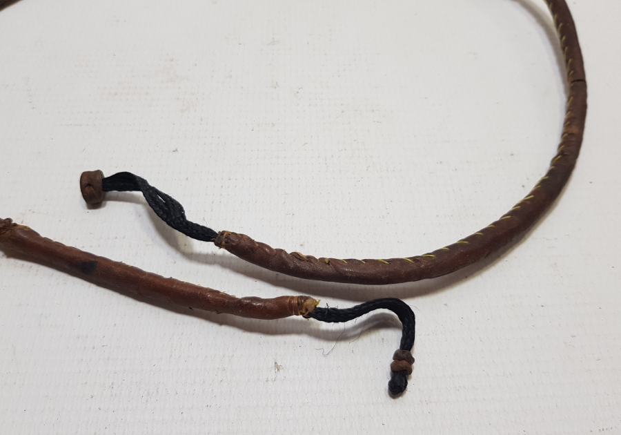 EL YAPIMI TÜRKMEN İŞİ ANTİKA DERİ AT KAMÇISI