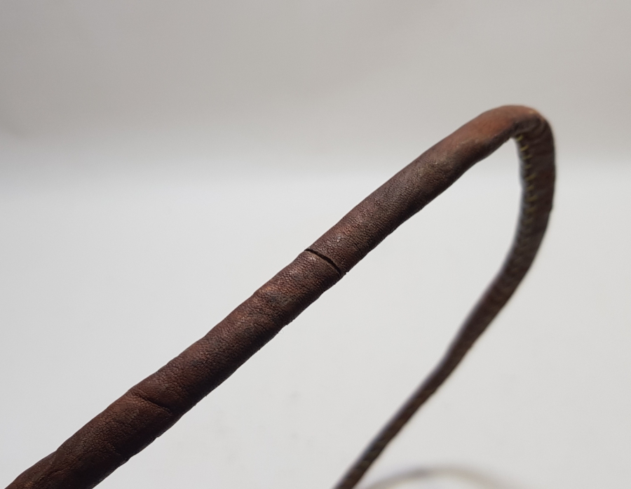 EL YAPIMI TÜRKMEN İŞİ ANTİKA DERİ AT KAMÇISI