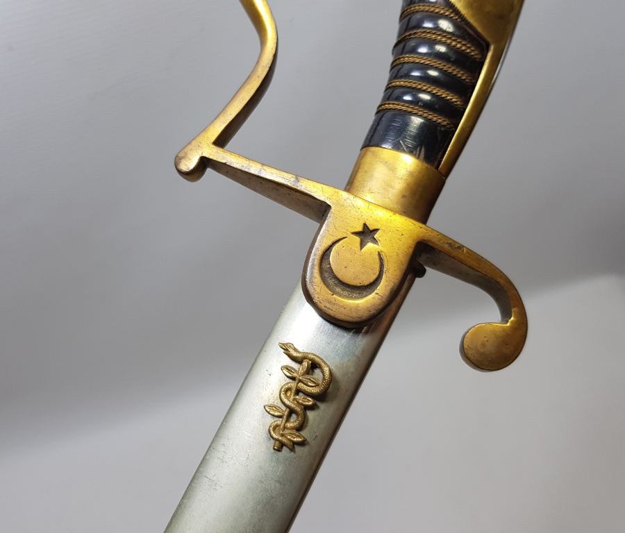 1939 YILI NADİR TABİP SUBAY KILICI