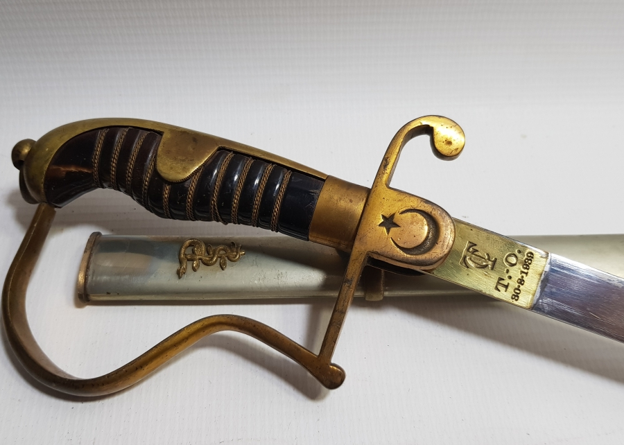 1939 YILI NADİR TABİP SUBAY KILICI