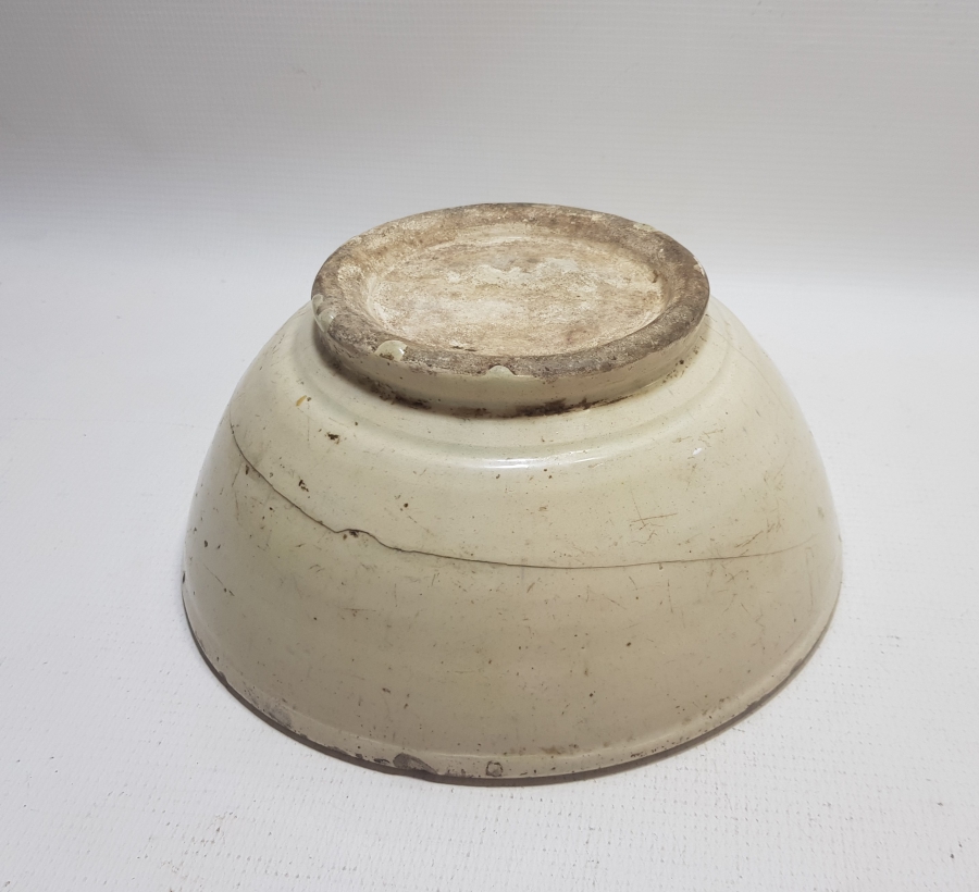 18.YY MELEKLİ VE ÇİN BULUTLU NADİR İZNİK KASE