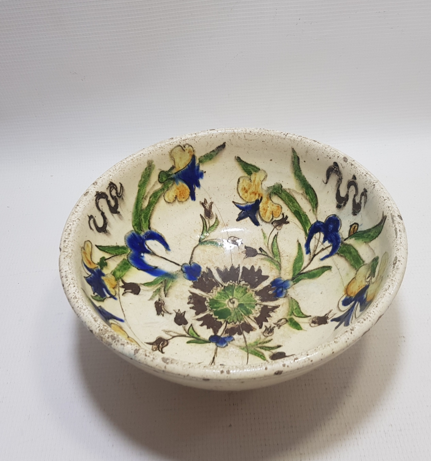 18.YY MELEKLİ VE ÇİN BULUTLU NADİR İZNİK KASE