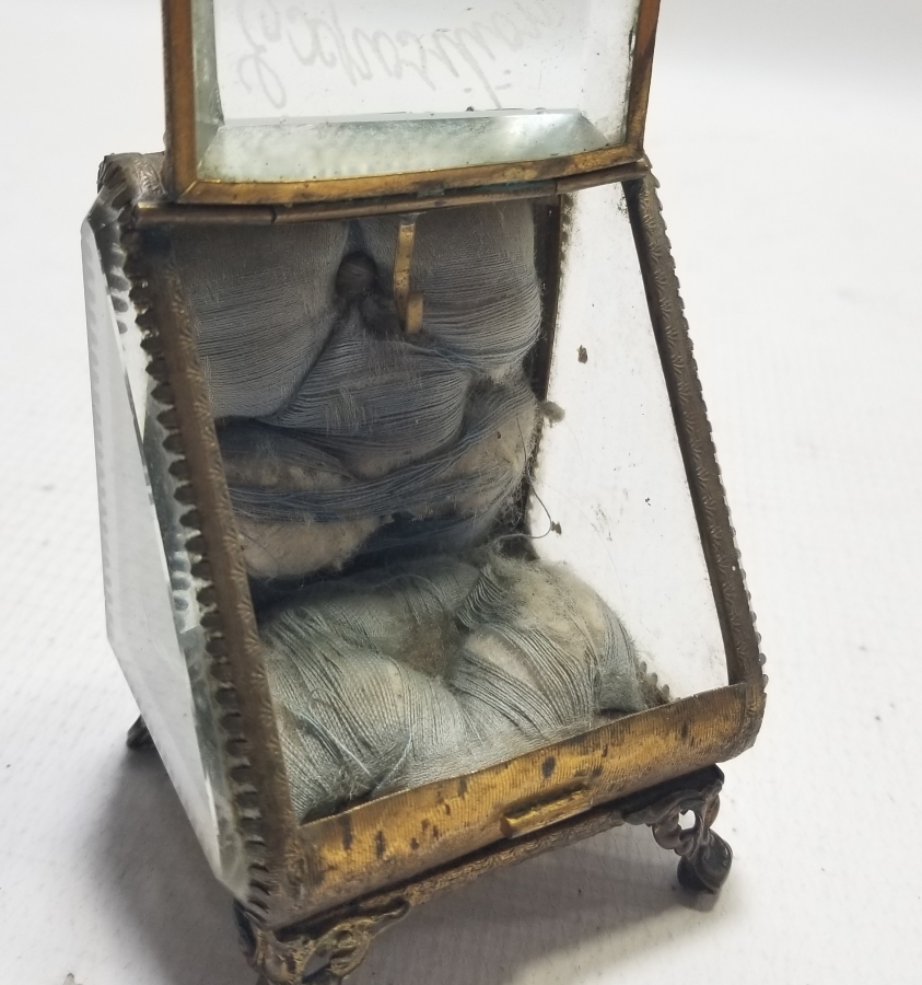 1894 TARİHLİ ANTİKA CEP SAATİ TEŞHİR STANDI