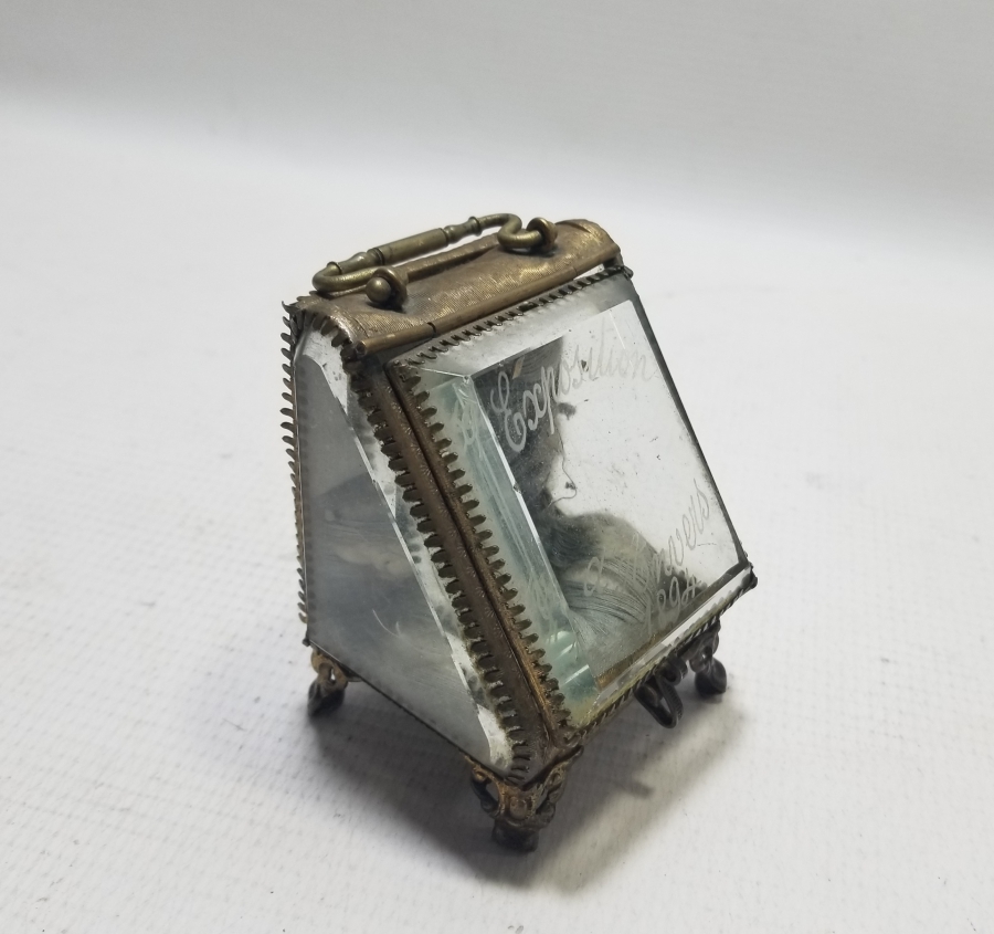 1894 TARİHLİ ANTİKA CEP SAATİ TEŞHİR STANDI