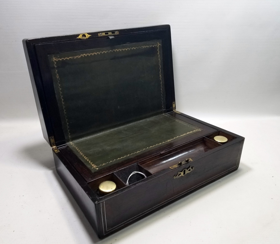 ÜZERİ SEDEF ÇAKMA İŞÇİLİKLİ ORİJİNAL ANAHTARIYLA ÇOK NADİR OSMANLI HATTAT SEYAHAT SANDIĞI