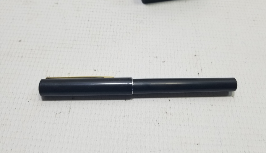 ÇİL KONDİSYONDA DOLMA KALEM