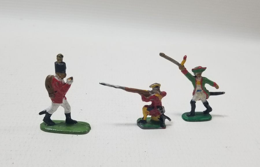 3 ADET EL BOYAMA ANTİKA KURŞUN ASKER