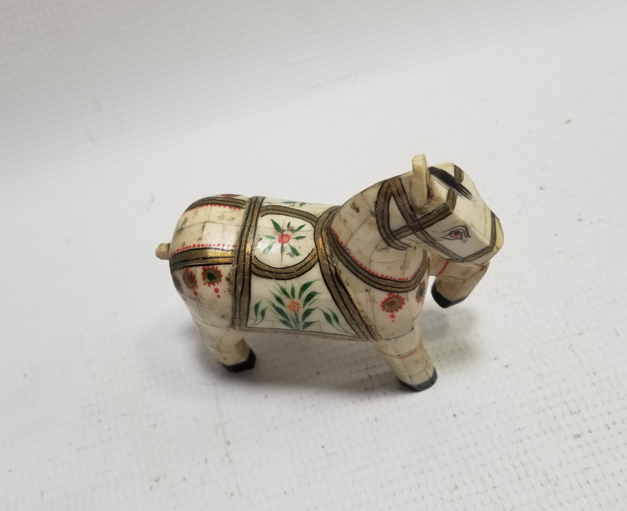 KEMİK ÜZERİ ALTIN VERMEYLİ VE KÖK BOYALI OSMANLI DÖNEMİ EL YAPIMI NADİR EYÜP OYUNCAK