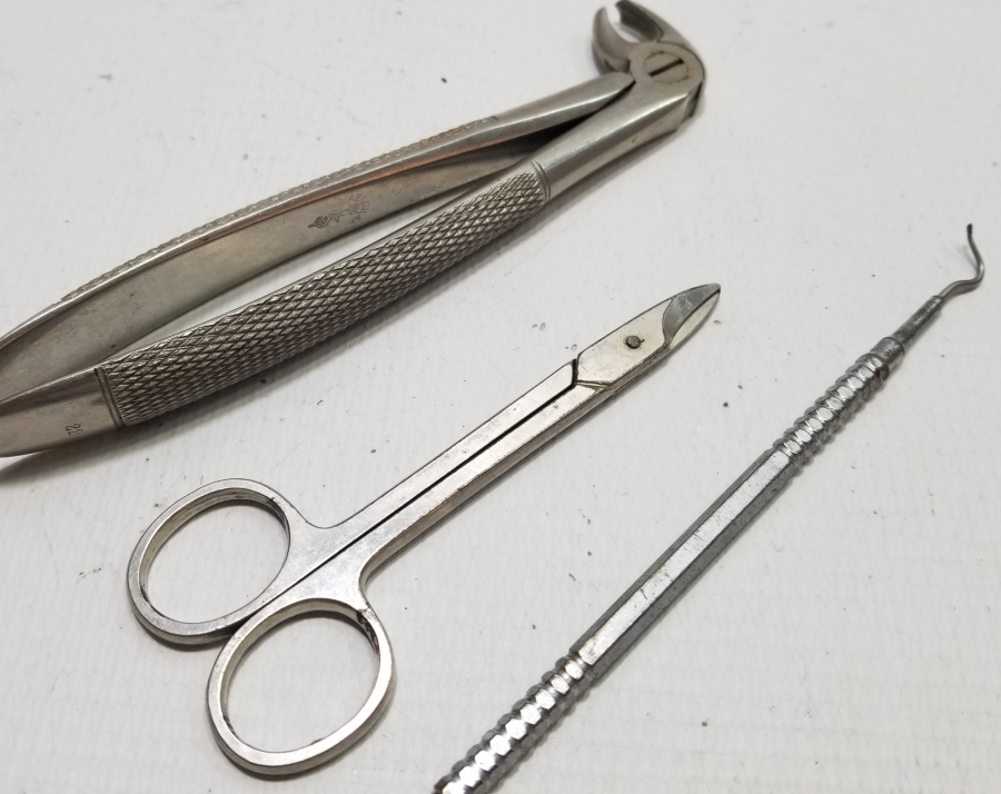 ANTİKA DİŞÇİ ALETLERİ LOTU