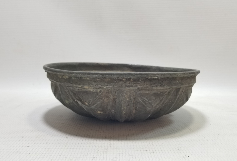 OSMANLI DÖNEMİ KABARTMA İŞÇİLİKLİ SELÇUKLU BAKIR HAMAM TASI