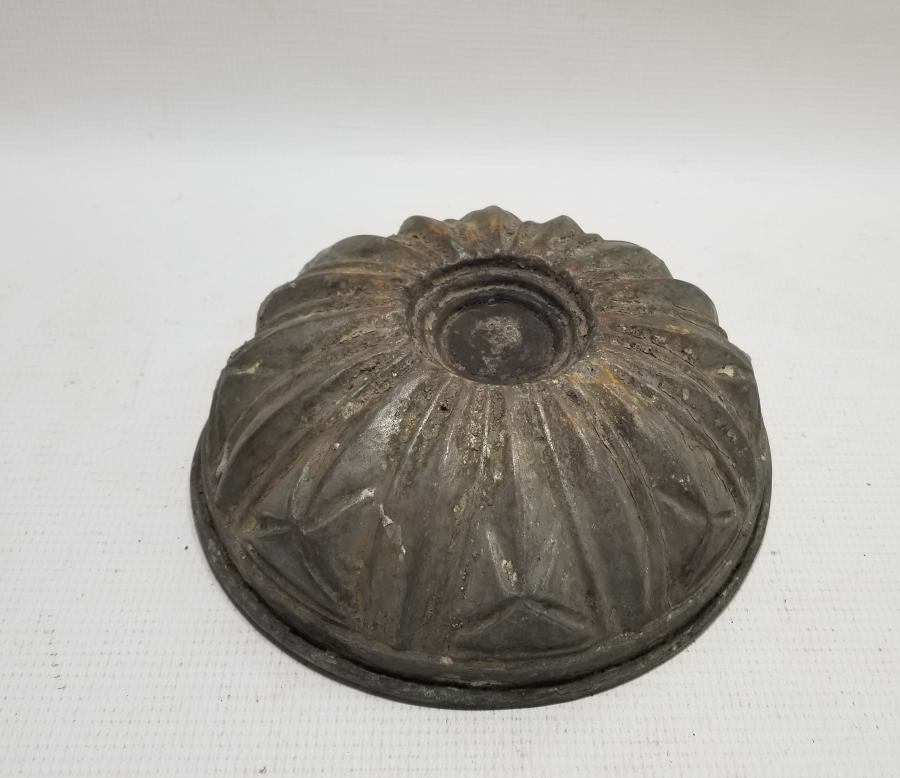 OSMANLI DÖNEMİ KABARTMA İŞÇİLİKLİ SELÇUKLU BAKIR HAMAM TASI