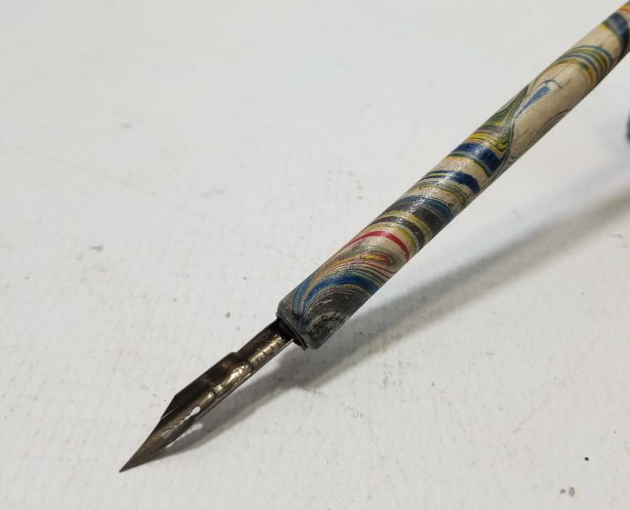 ÜZERİ EBRULU OSMANLI DÖNEMİ HATTAT DİVİTİ