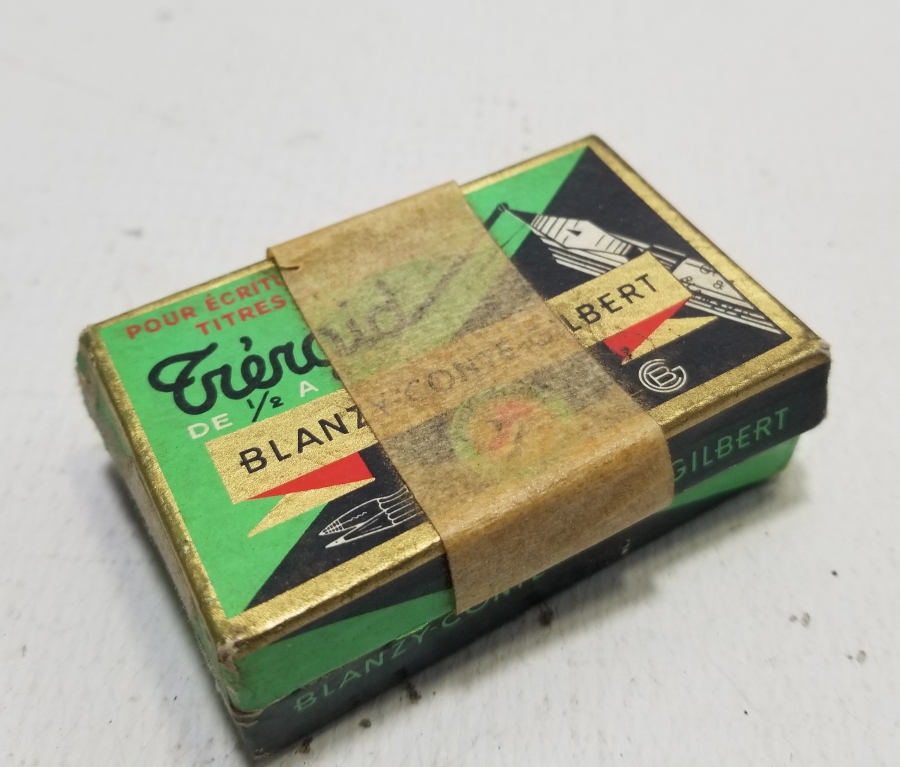 OSMANLI DÖNEMİ ORİJİNAL KUTUSUNDA DİVİT UÇLARI