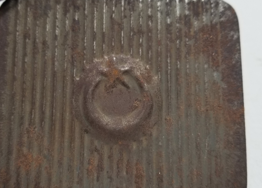 ÜZERİ AY YILDIZLI OSMANLI DÖNEMİ SUBAY SİGARA TABAKASI