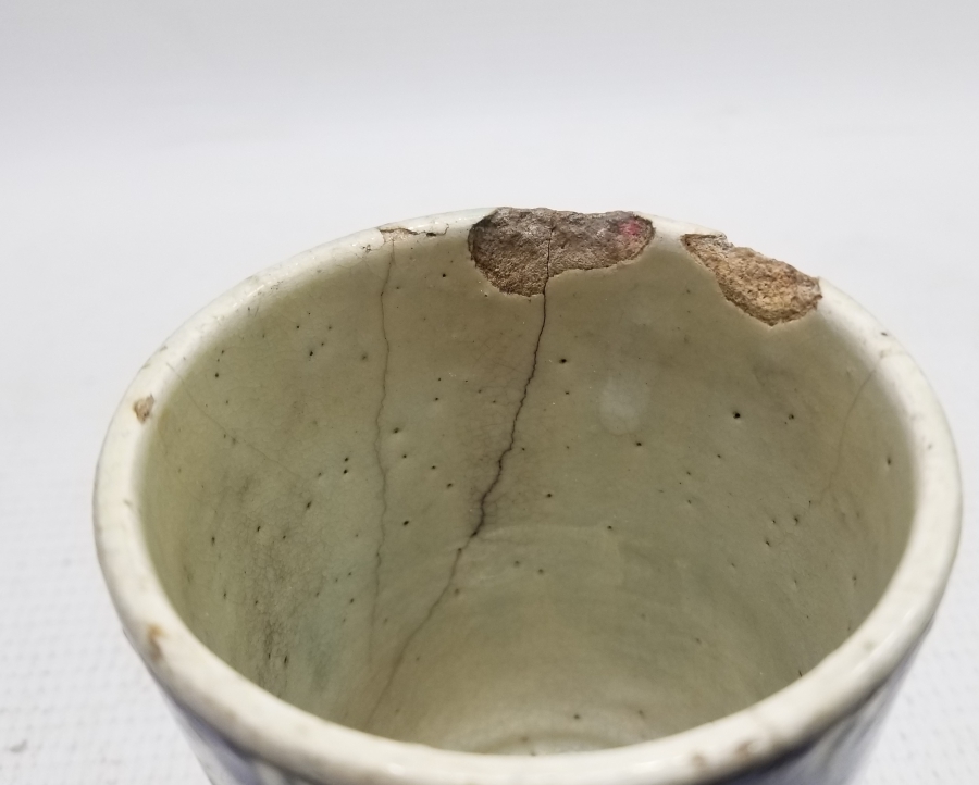 NADİR RENKTE OSMANLI DÖNEMİ İZNİK BARDAK