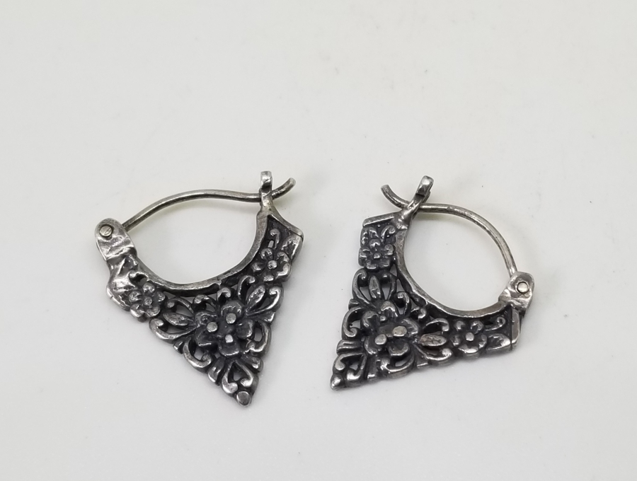 ÖZEL YAPIM ANTİKA GÜMÜŞ KÜPE