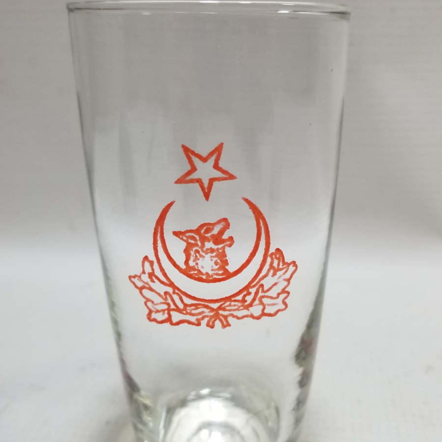 CUMHURİYET BAŞLARI ÇOK NADİR ÜZERİ BOZKURT VE AY YILDIZLI BARDAK