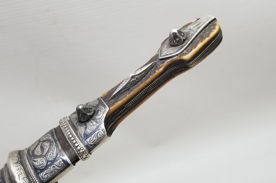 1891 TARİHLİ OSMANLI DÖNEMİ GEYİK BOYNUZU SAPLI GÜMÜŞ KINLI NADİR ÇERKES KAMASI