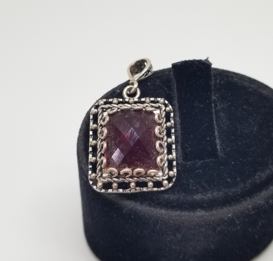 FASETA KESİMLİ AKİK TAŞLI KOLYE UCU