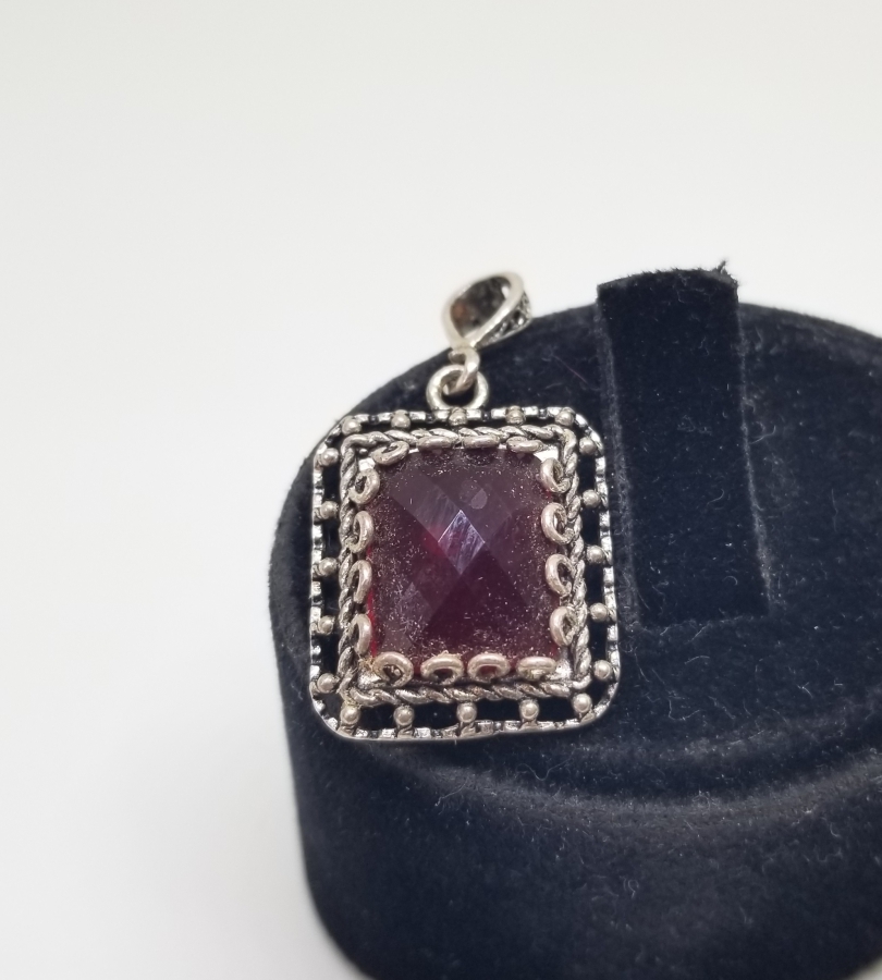 FASETA KESİMLİ AKİK TAŞLI KOLYE UCU