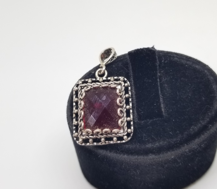 FASETA KESİMLİ AKİK TAŞLI KOLYE UCU