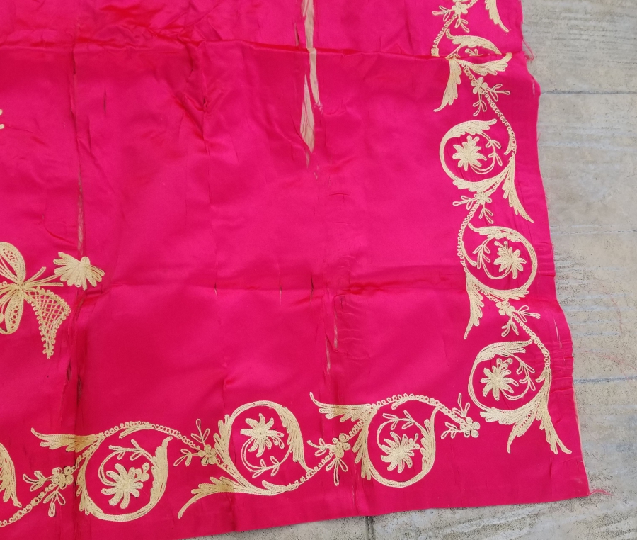 OSMANLI DÖNEMİ İPEK ATLAS GELİN HAMAM BOHÇASI