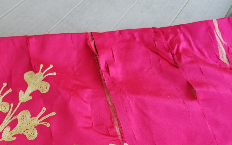 OSMANLI DÖNEMİ İPEK ATLAS GELİN HAMAM BOHÇASI