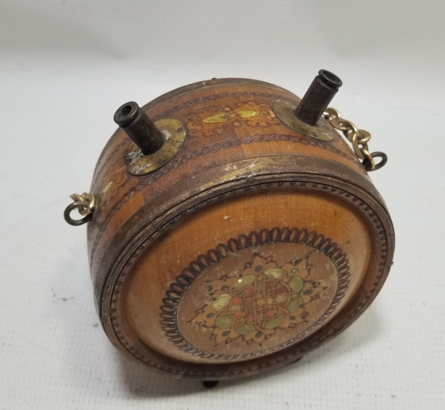 ANTİKA DEKORATİF AHŞAP DEVE MATARASI