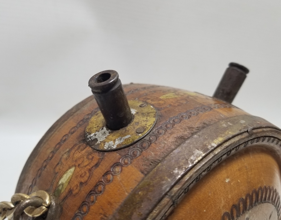 ANTİKA DEKORATİF AHŞAP DEVE MATARASI