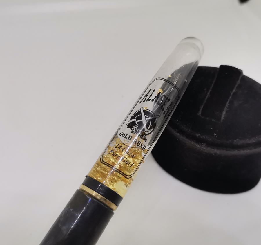 İÇERİSİNDE SAF ALTIN BULUNAN TÜKENMEZ KALEM