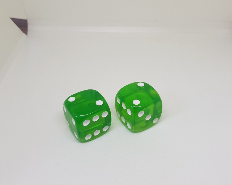 İKİ ADET ANTİKA KATALİN ZAR