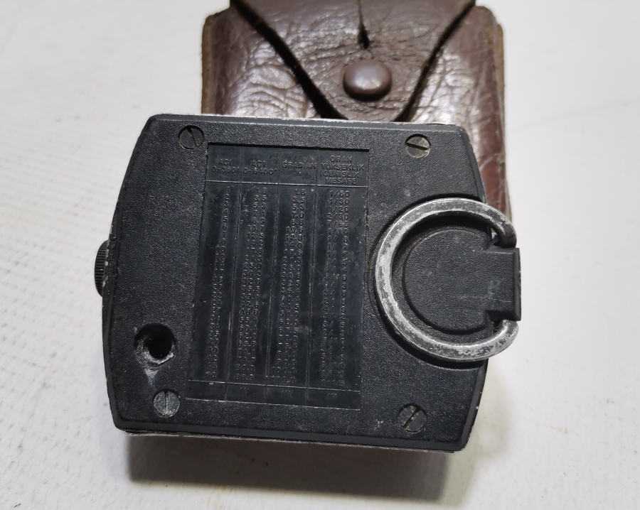 ORİJİNAL DERİ KILIFINDA ANTİKA PUSULA