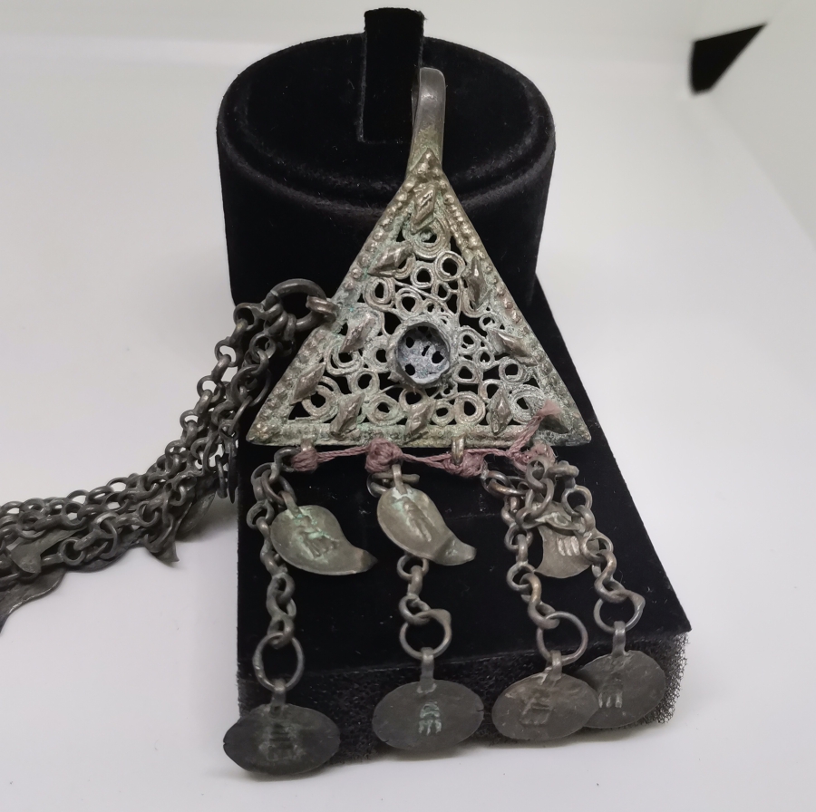 KABARTMA İŞÇİLİKLİ OSMANLI DÖNEMİ KAZ AYAĞI AŞIRET SİMGELİ FES SÜSÜ