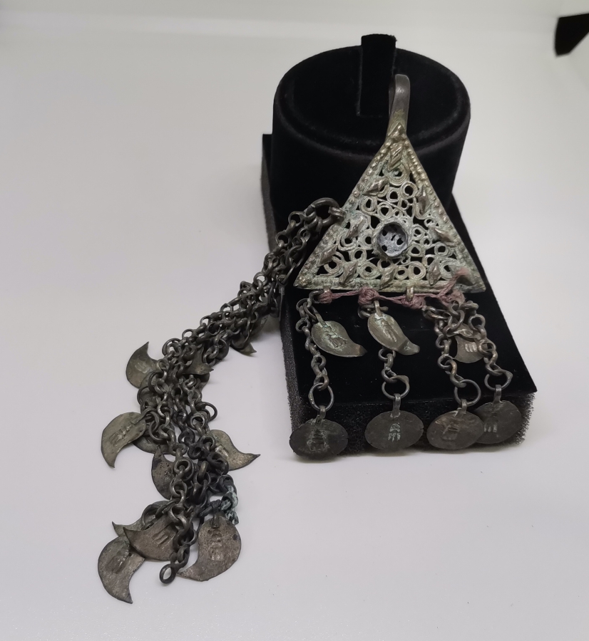 KABARTMA İŞÇİLİKLİ OSMANLI DÖNEMİ KAZ AYAĞI AŞIRET SİMGELİ FES SÜSÜ