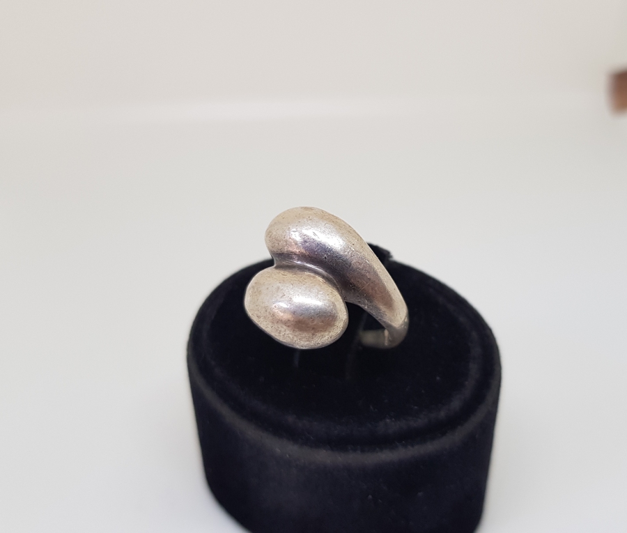 KABARTMA İŞÇİLİKLİ ÖZEL YAPIM GÜMÜŞ YÜZÜK