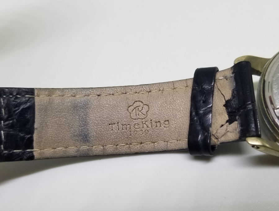 CERTINA MARKA SİYAH KADRAN FOSFORLU OTOMATİK KOL SAATİ